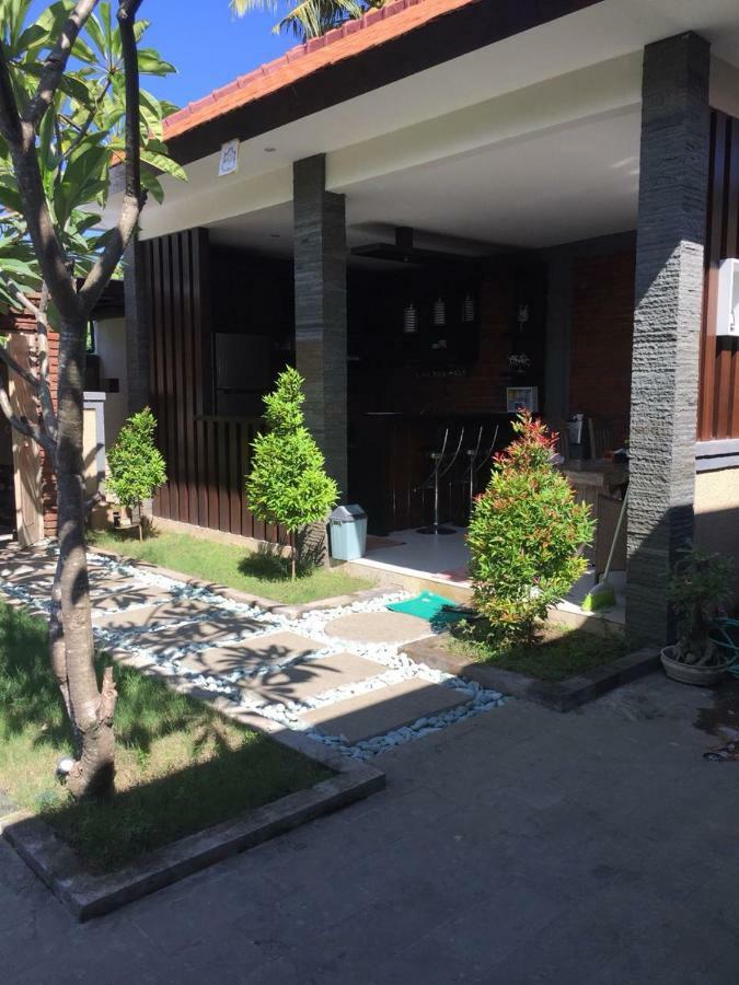 Villa Twin Lovina Екстериор снимка