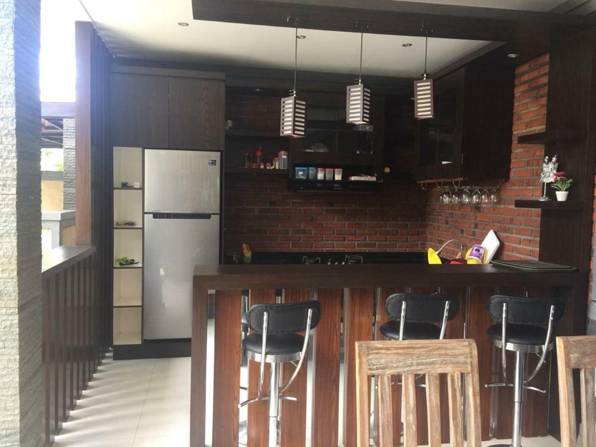 Villa Twin Lovina Екстериор снимка